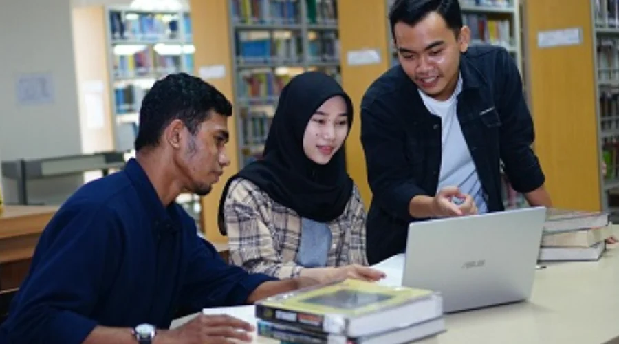 Gambar Berita 34 UM Surabaya Students Pass the Spiring Virtual Exchange Program at Asia University Taiwan