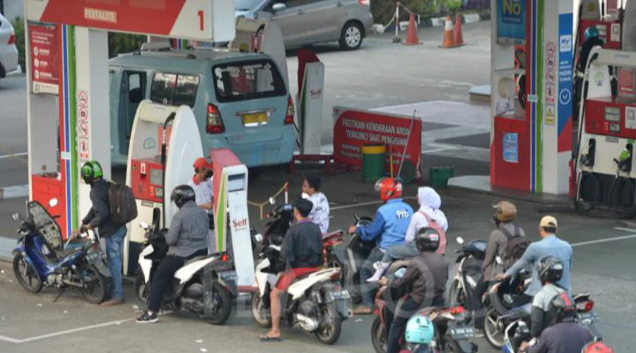 Gambar Artikel BBM Naik, Pakar Ekonomi UM Surabaya: Ini Dampaknya bagi Masyarakat Menengah ke Bawah