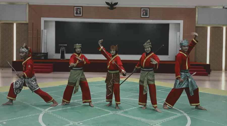 Gambar Berita Competing at National Championships, 5 Tapak Suci Athletes of UM Surabaya Win Champion