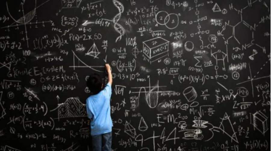 Gambar Artikel Dosen UM Surabaya Bagikan Tips Belajar Matematika Asyik dan Menyenangkan untuk Anak