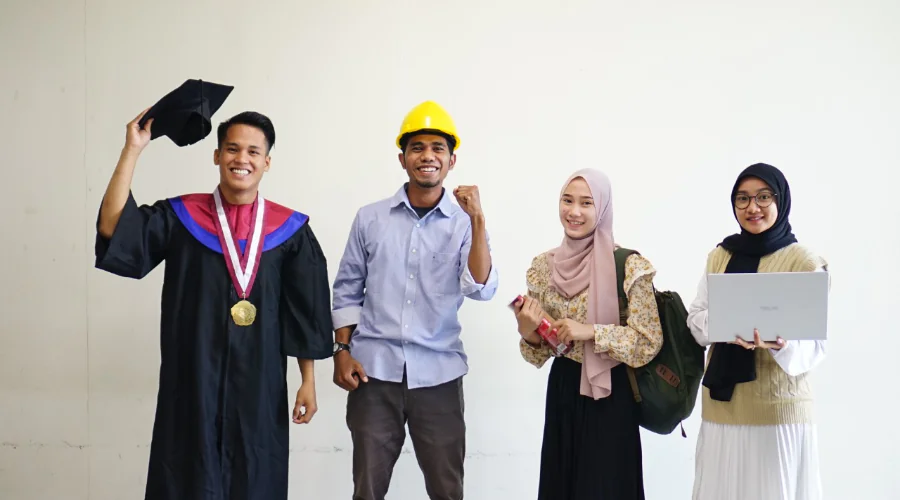 Gambar Artikel Dosen UM Surabaya Bagikan Tips Sukses Wawancara Beasiswa