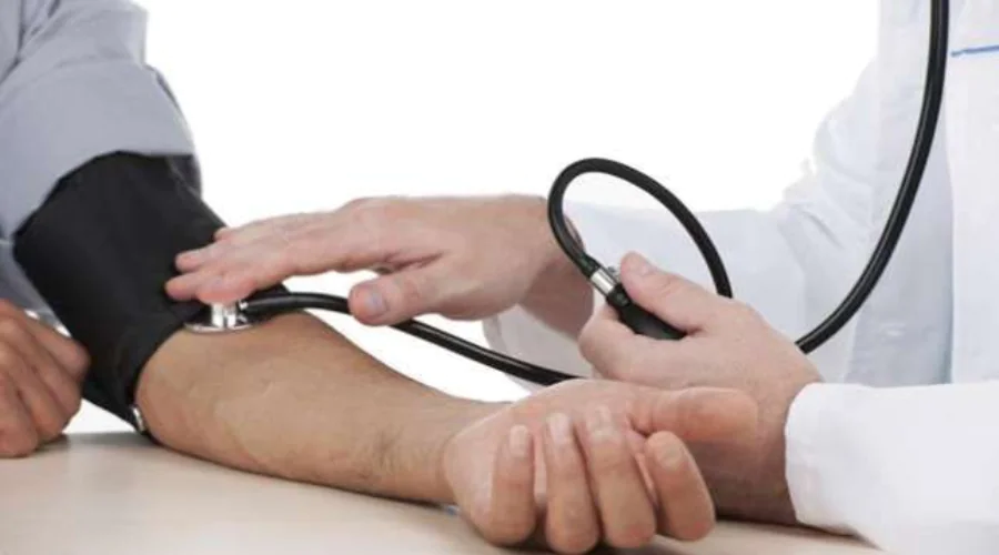 Gambar Artikel Dosen UM Surabaya Paparkan 5 Cara Penanganan Dini Cegah Hipertensi