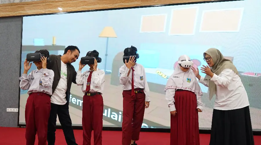 Gambar Berita Dukung Program Pembelajaran Pemerintah Melalui Deep Learning, UM Surabaya Luncurkan Aplikasi Digital Ekofem Edu untuk Tanamkan Wawasan Adil Gender dan Ekologi pada Anak