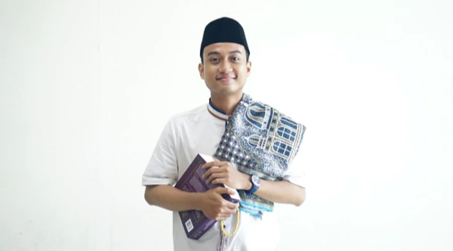 Gambar Berita Memorize At Least 3 Juz Al-Qur'an Get Full Scholarship at UM Surabaya
