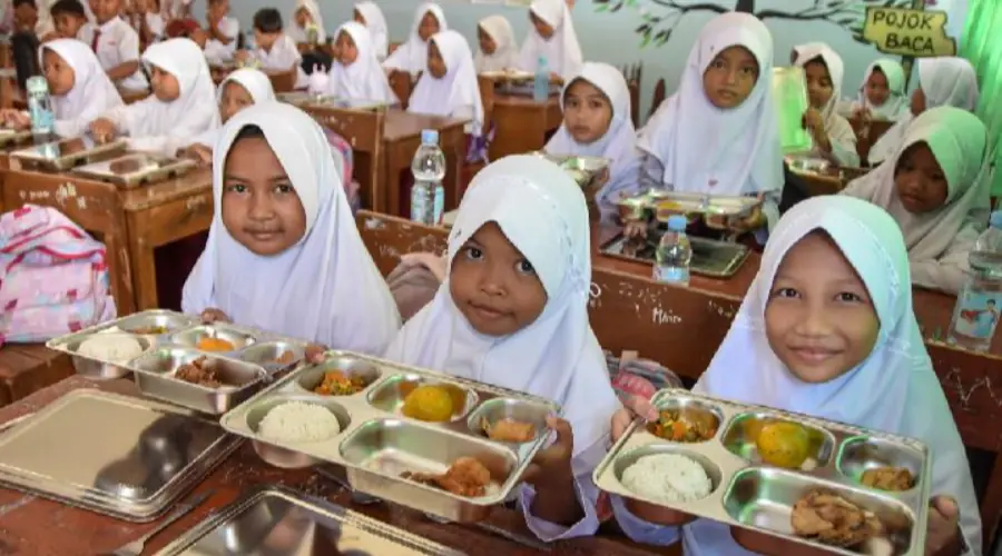 Gambar Artikel Ini Tanggapan Dosen UM Surabaya Soal Wacana Pendanaan Makan Bergizi Gratis Melalui Zakat