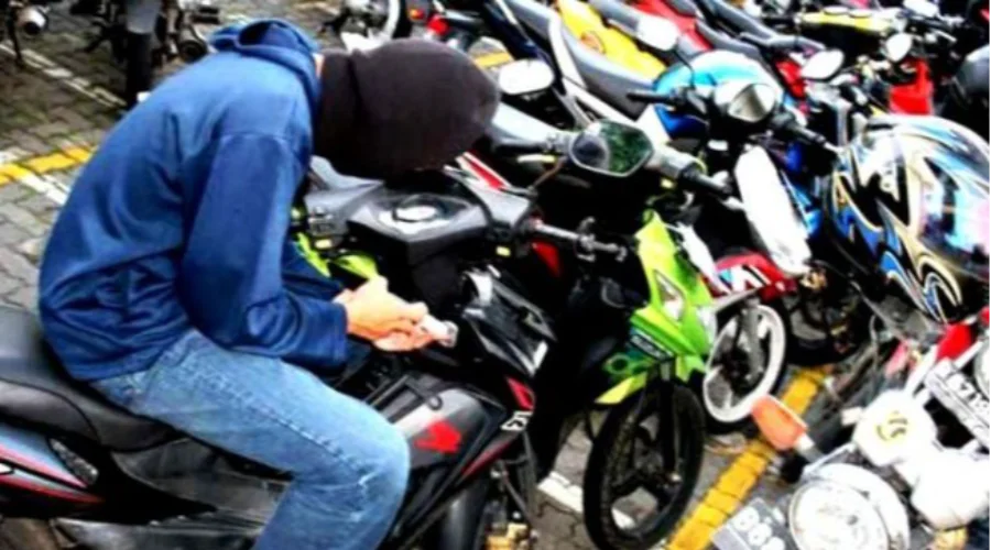 Gambar Artikel Rising Motorcycle Thefts in Surabaya, UM Surabaya Lecturer Gives These Tips