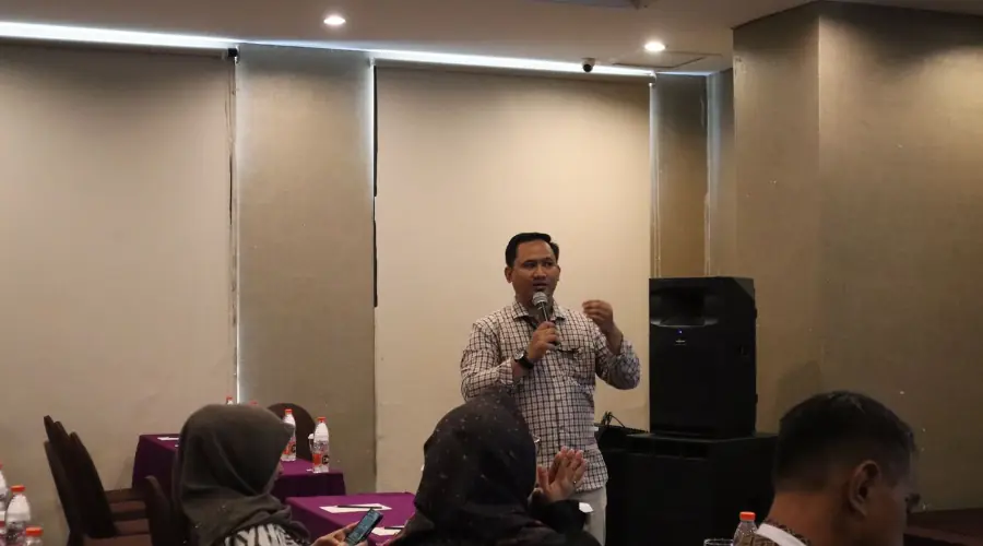 Gambar Artikel Pakar UM Surabaya Ingatkan Pemangkasan Anggaran Kementerian Punya Dampak Negatif pada Pertumbuhan Ekonomi dan Pembangunan SDM 