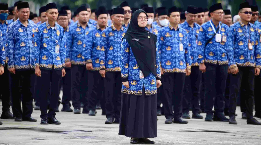 Gambar Artikel Pj Gubernur Jakarta Terbitkan Aturan ASN Boleh Poligami Asal Izin Pejabat, Pakar UM Surabaya Beri Tanggapan