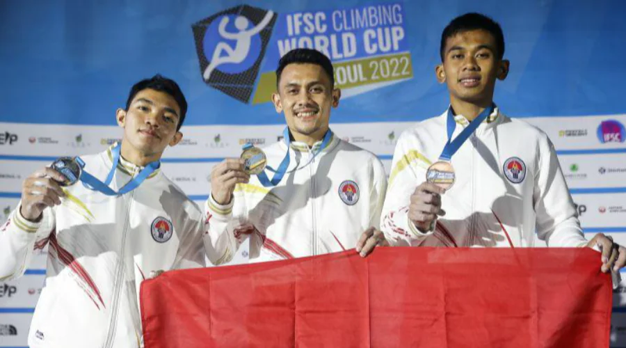 Gambar Berita Rahmad Adi Mulyono, UM Surabaya Student Wins Bronze at the 2022 IFSC World Cup Seoul