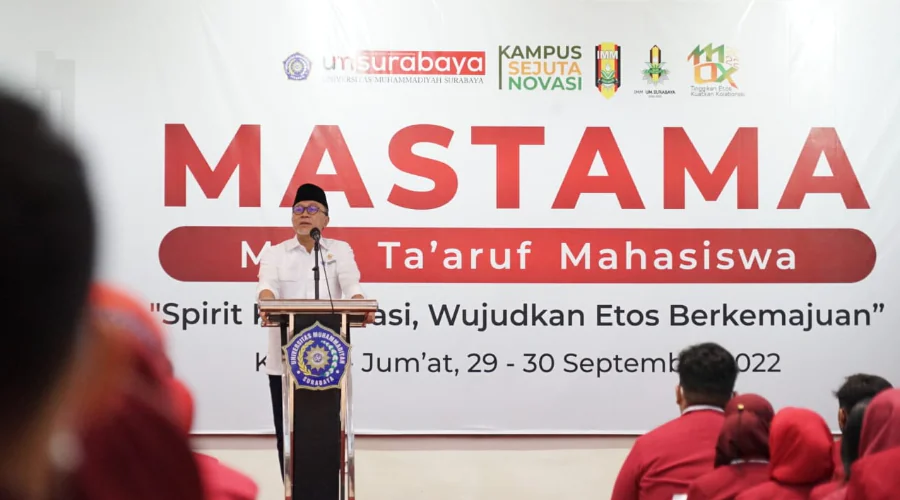 Gambar Berita Delivering a Public Lecture at UM Surabaya, the Minister of Trade of the Republic of Indonesia Gives a Special Message to Students