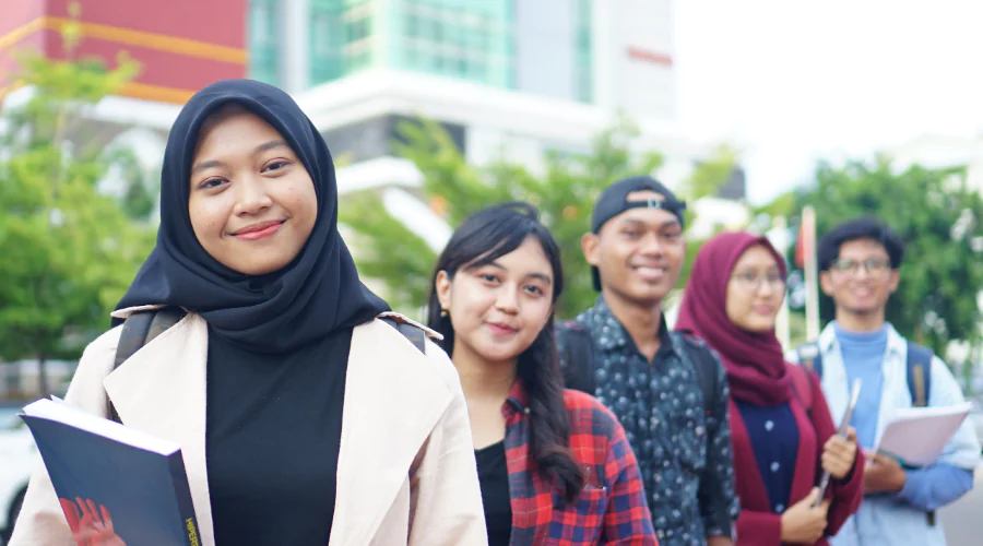 Gambar Berita Ten UM Surabaya Students Study Ecotourism to Halal Food in Taiwan