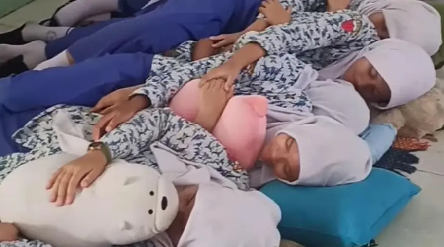 Gambar Artikel Viral Sekolah di Surabaya Terapkan Jam Tidur Siang Bagi Siswa, Pakar UM Surabaya: Bagus, tapi Perhatikan Beberapa Hal